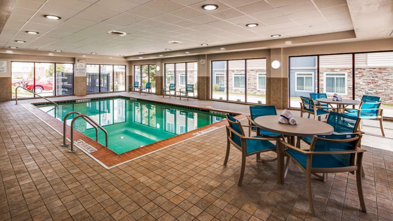 Best Western Plus Champaign/Urbana Inn Buitenkant foto